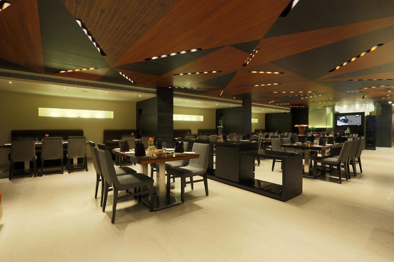 Hotel The Manor - A Boutique Hotel Jorhat Bagian luar foto