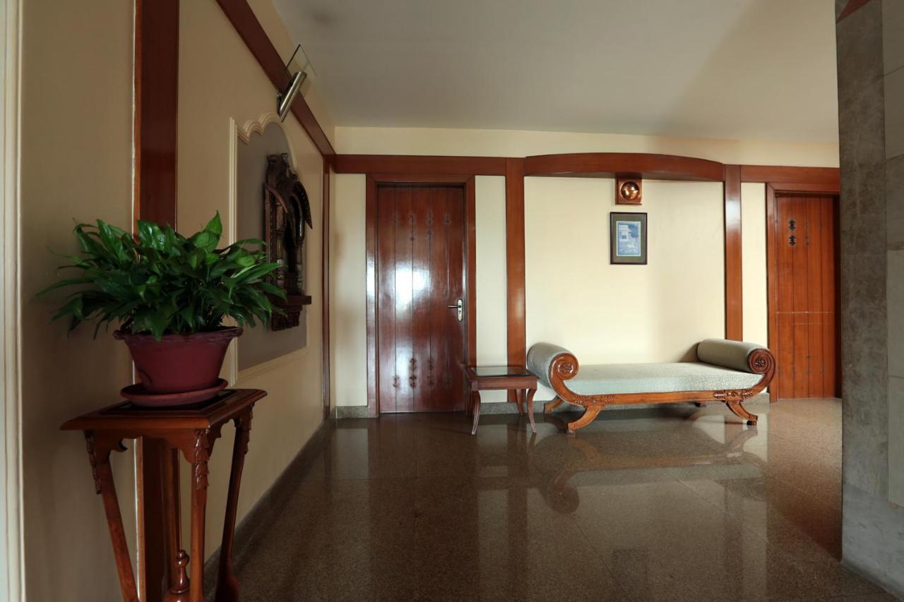 Hotel The Manor - A Boutique Hotel Jorhat Bagian luar foto