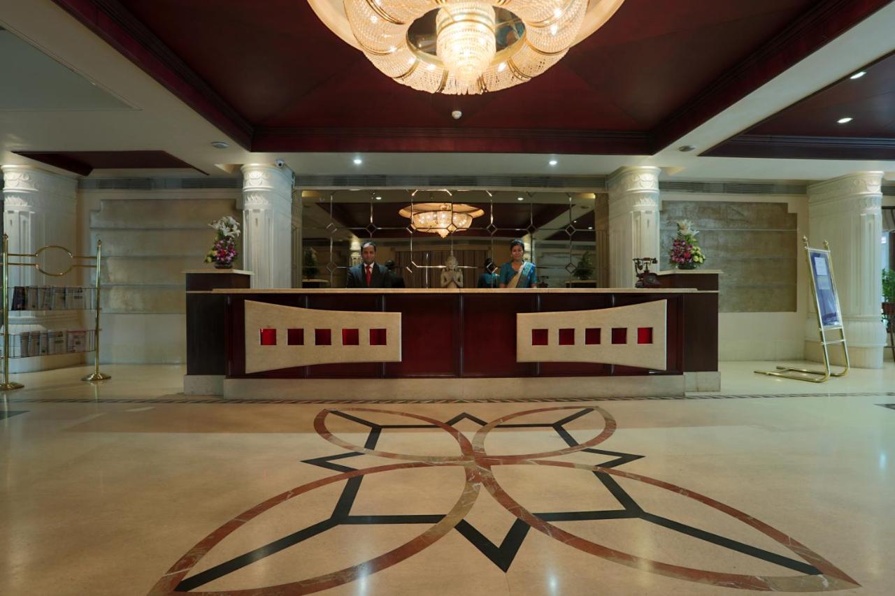 Hotel The Manor - A Boutique Hotel Jorhat Bagian luar foto